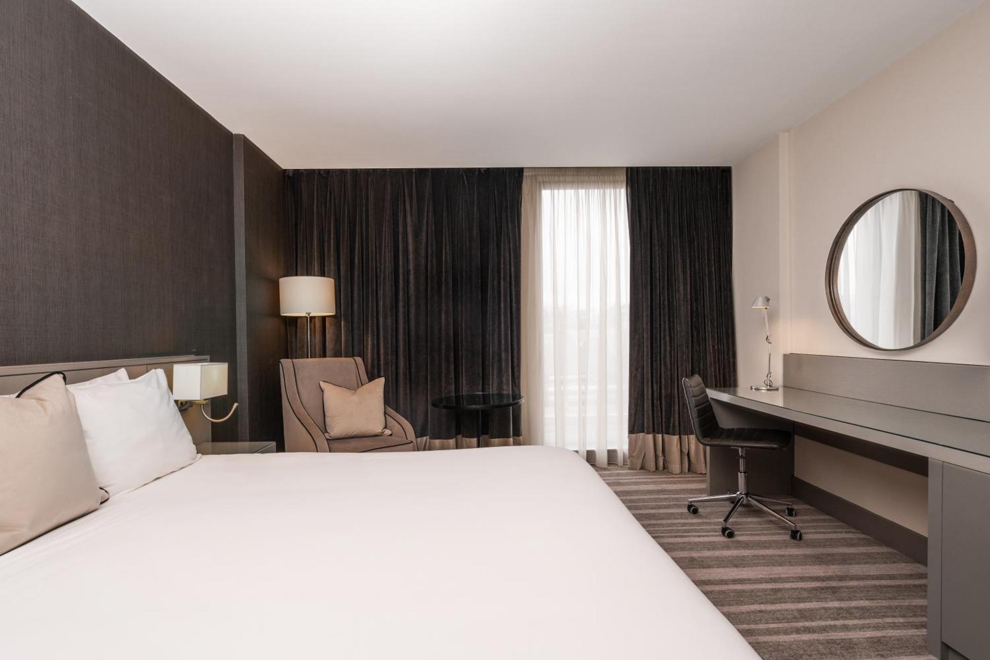Crowne Plaza - Stephenson Quarter By Ihg 4*